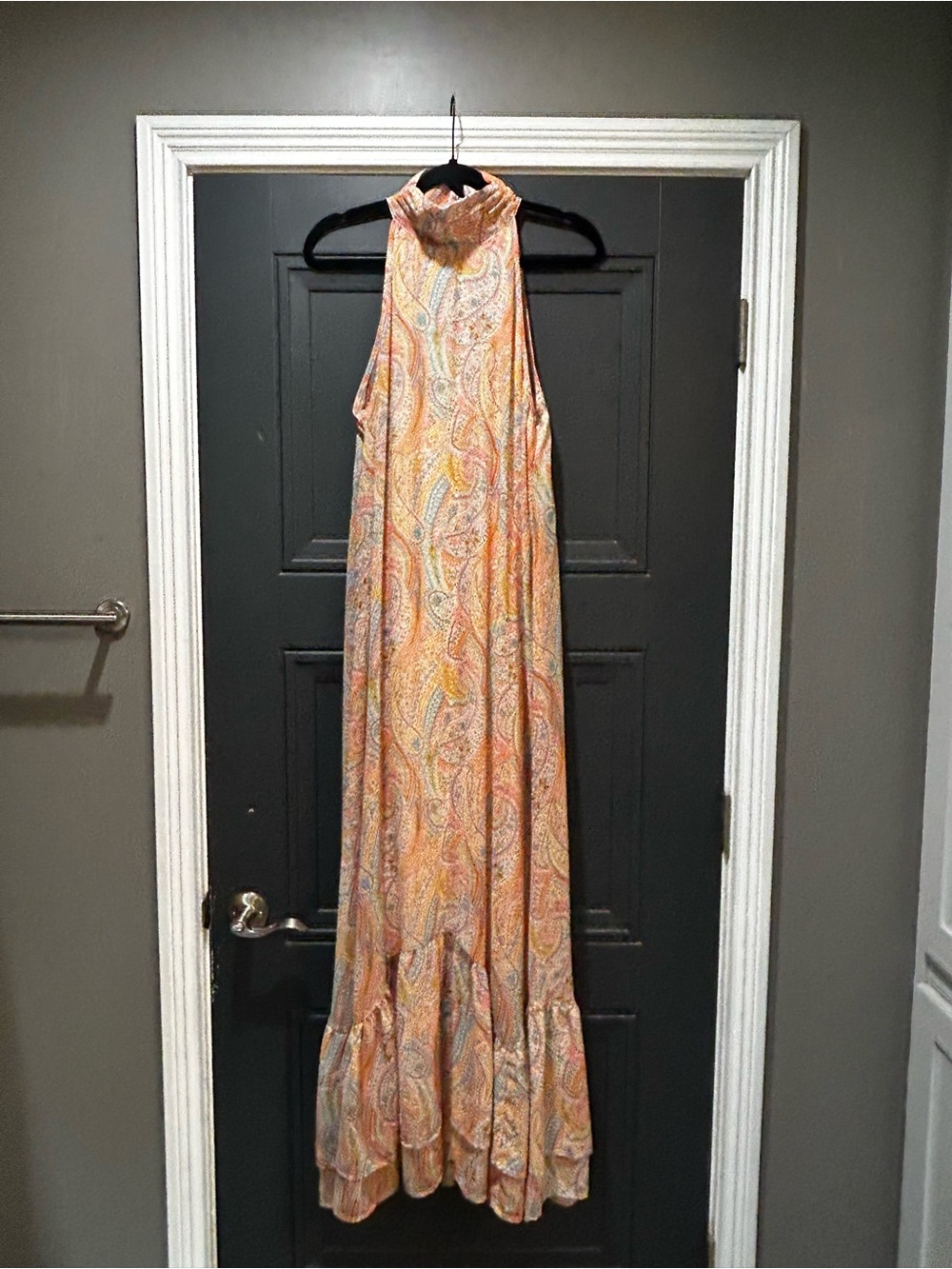 entro Peach Paisley High-Neck Maxi Dress